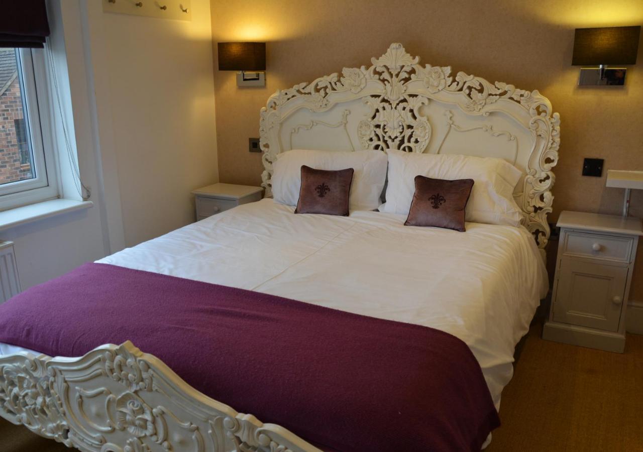 The Bell Shifnal Hotel Kültér fotó